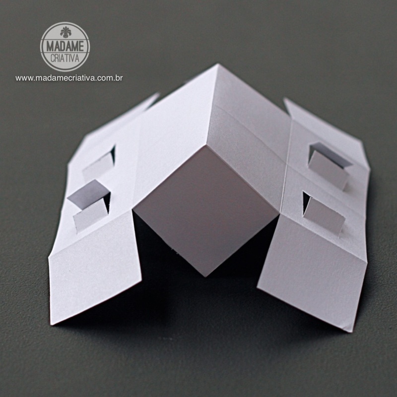 Como fazer casinha de dobradura -  Passo a passo com fotos - How make a origami house - DIY tutorial  - Madame Criativa - www.madamecriativa.com.br