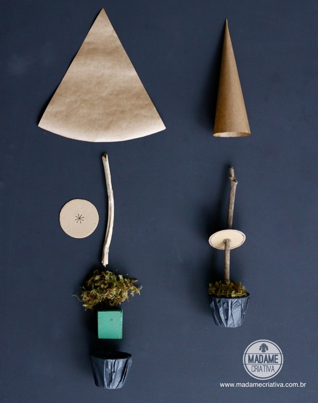 Material - Como fazer pinheiro de papel craft -  Passo a passo com fotos - How make paper pines - DIY tutorial  - Madame Criativa - www.madamecriativa.com.br